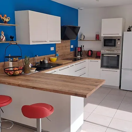Maison Neuve A St Armel Morbihan Et Son Jacuzzi 6 Places Holiday home